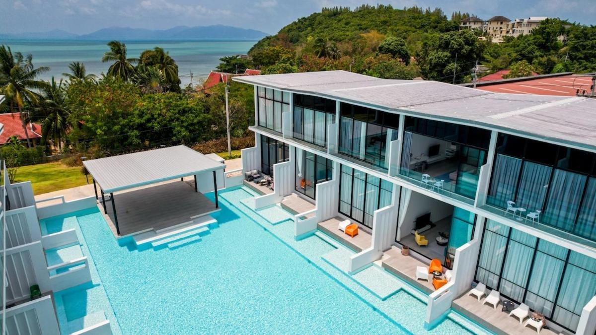 Pool Access Large Townhouse Villa *